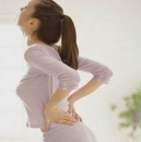 白领女性经常腰痛 帮你揪出六大元凶