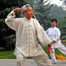 老人晨练避开4禁忌