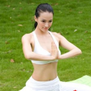 四式瑜伽简单易学 放松心情舒缓情绪