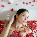 四个妙招甩掉肥肉消除水肿 每日抬脚20分钟